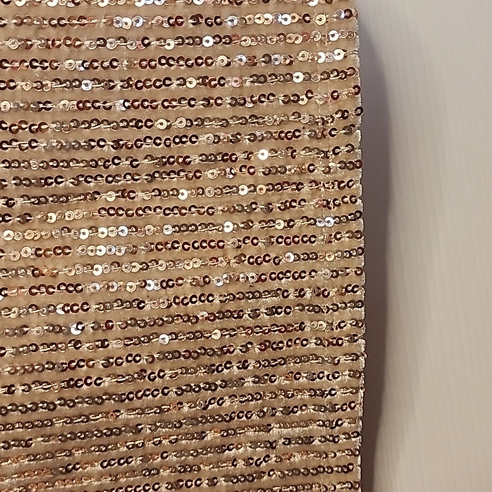 MESSINI XL Sequin Gold Skirt - Picture 3 of 7